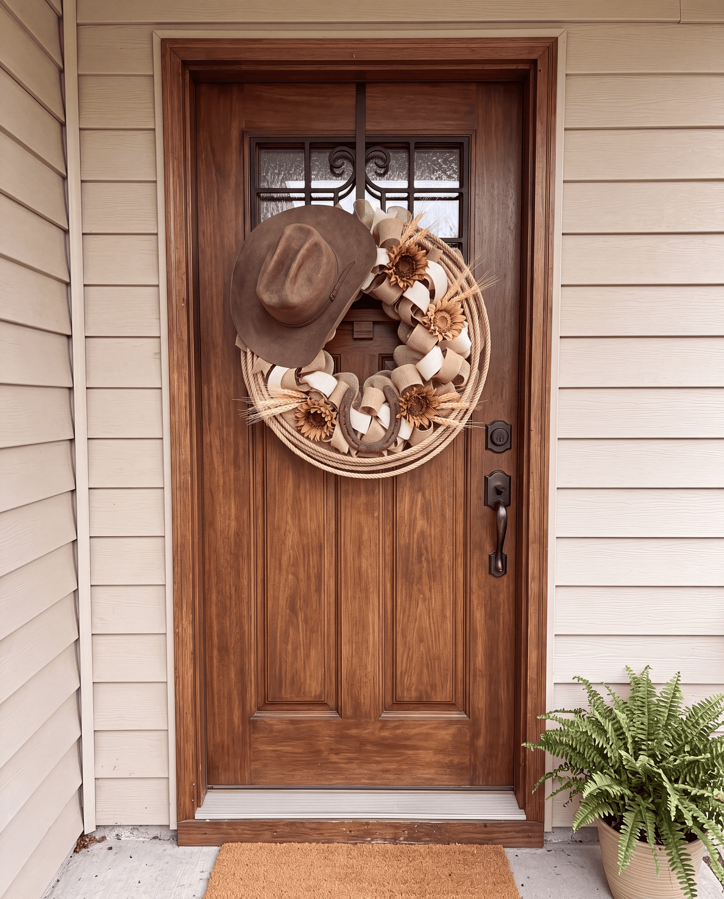 Helen's Western Wreaths